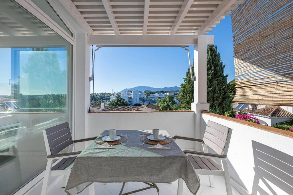 Spacious House with 3 Bedrooms and Private Pool view 4