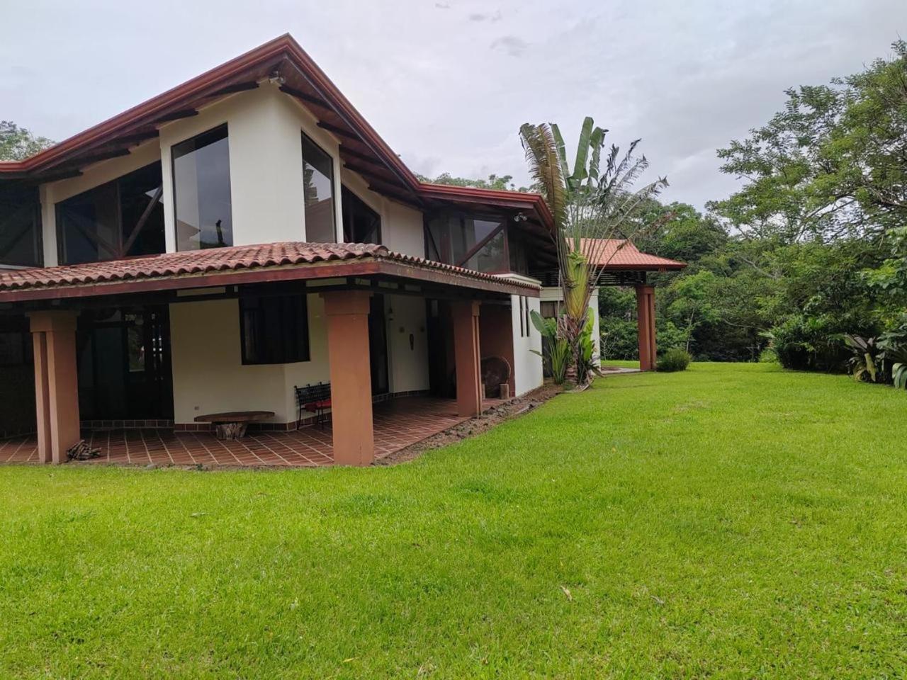 Casita en la finca Los Bambú