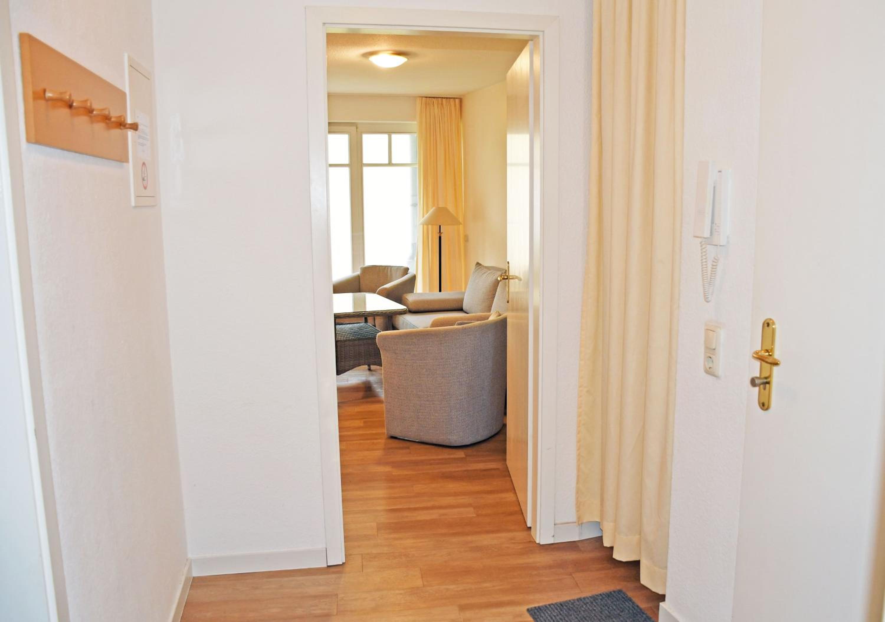 Appartementhaus mit Balkon 300 m bis zum Strand VG