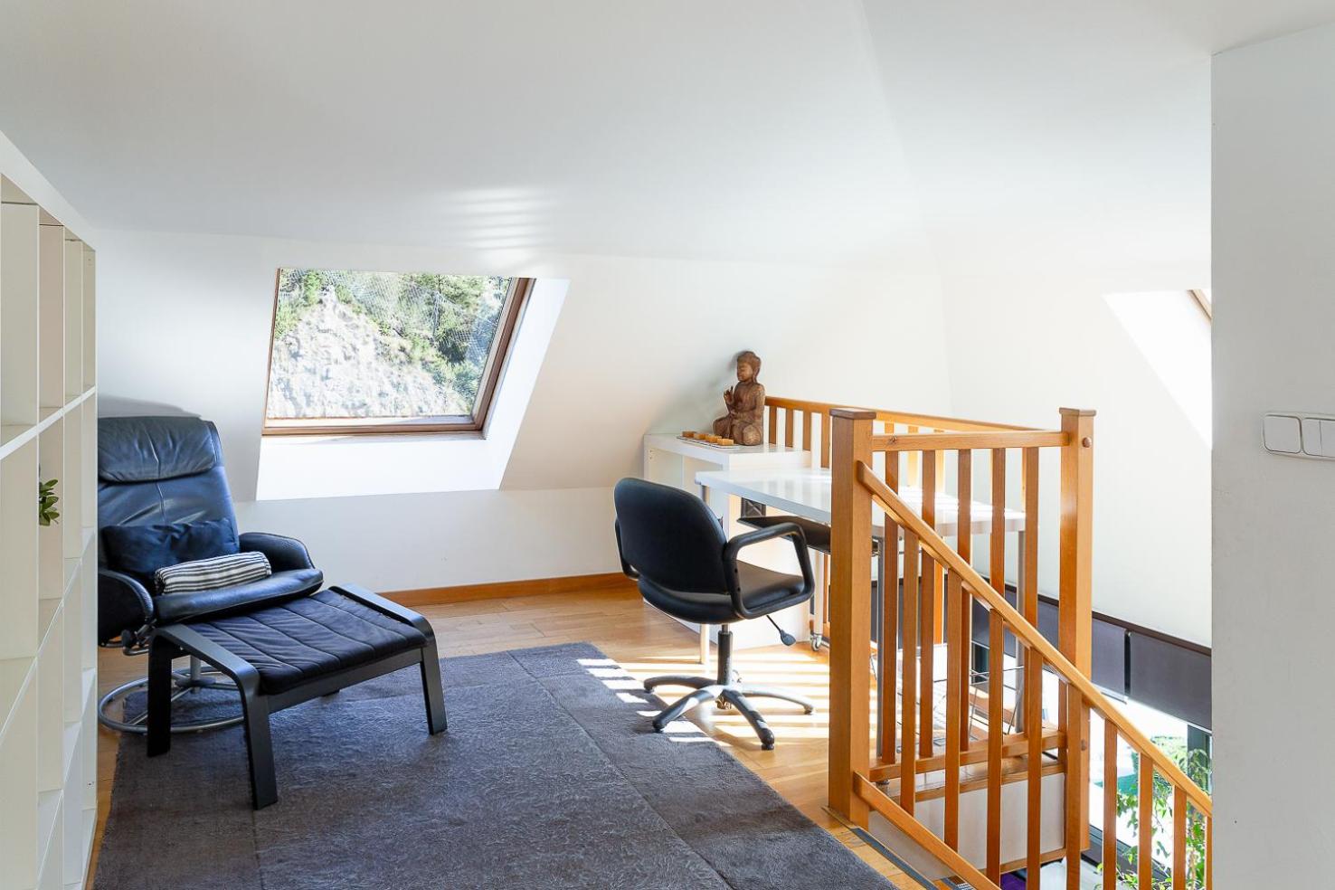 Dúplex Artístico con Terraza I 10 min del Centro I AndBnB
