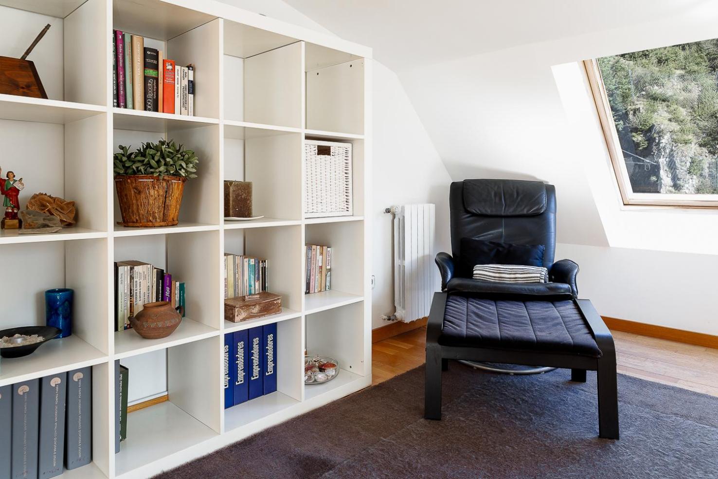 Dúplex Artístico con Terraza I 10 min del Centro I AndBnB