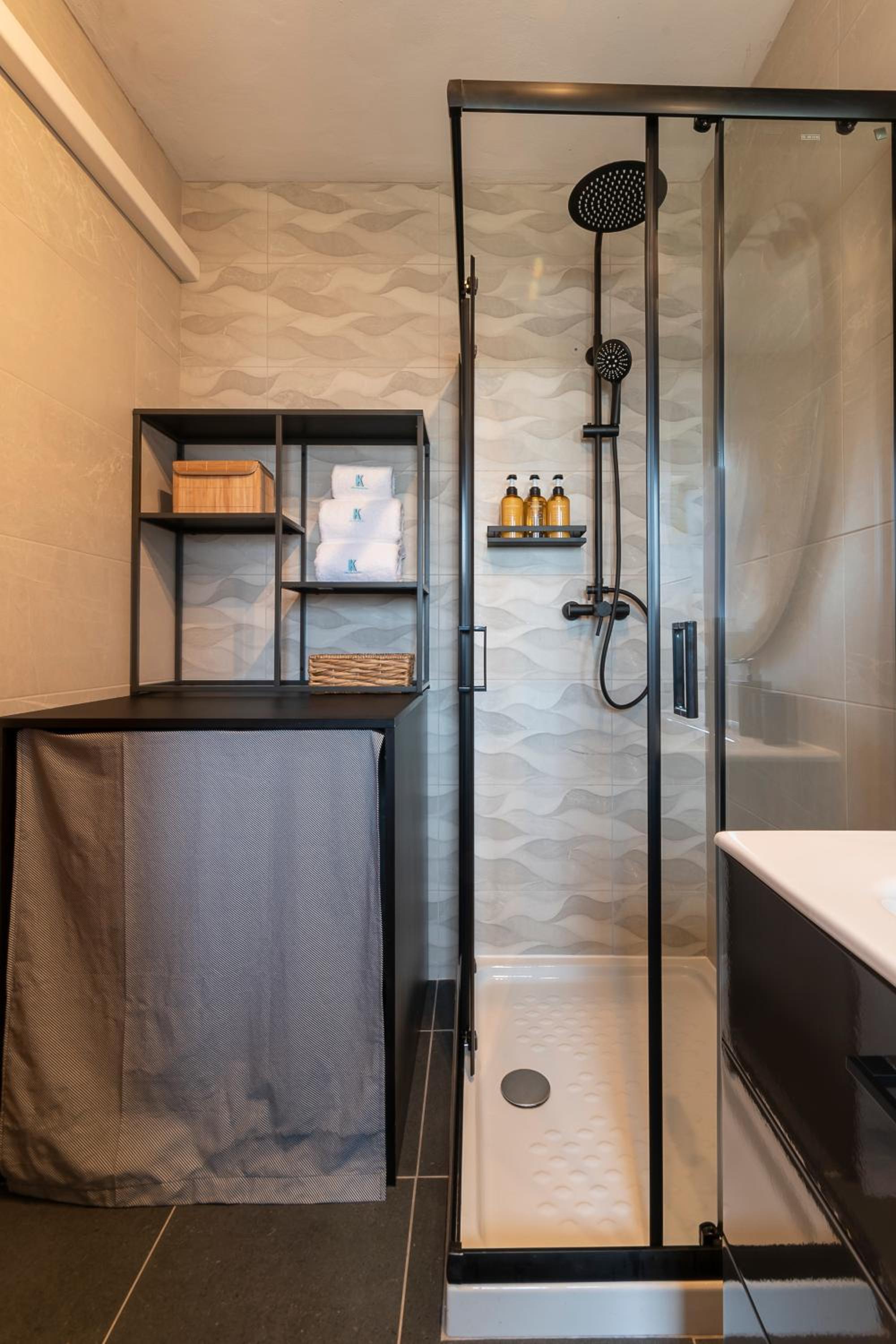 K-SUNSET by Nuka Homes