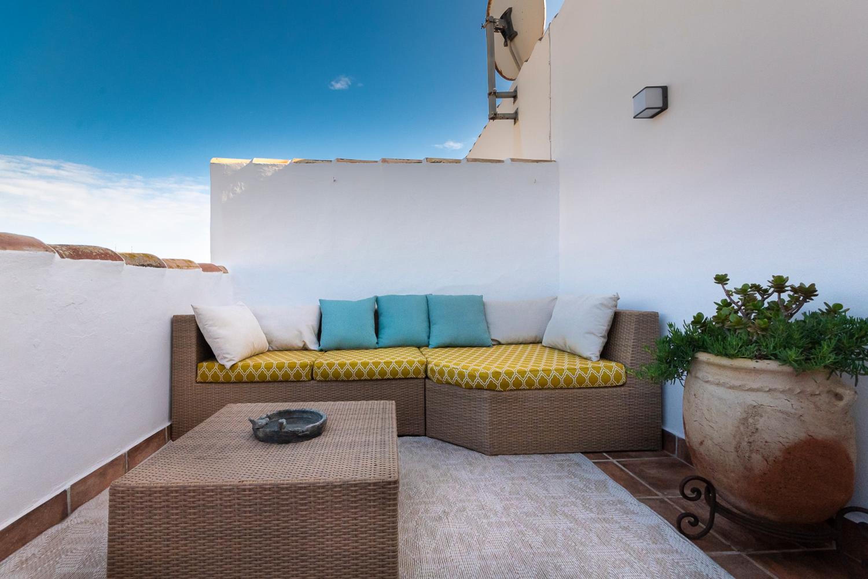 K-SUNSET by Nuka Homes