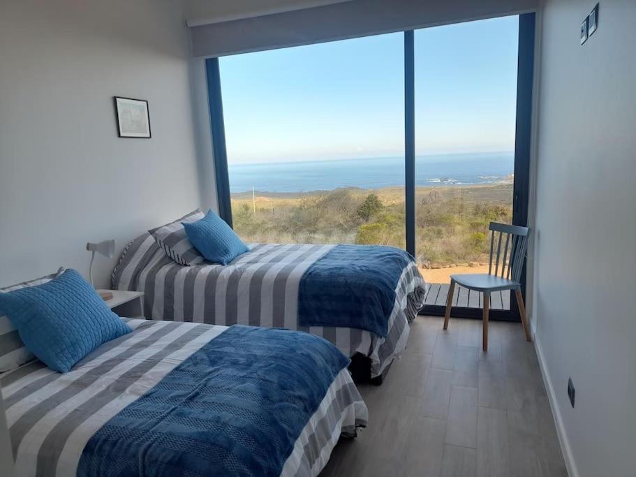 Casa con vista al mar