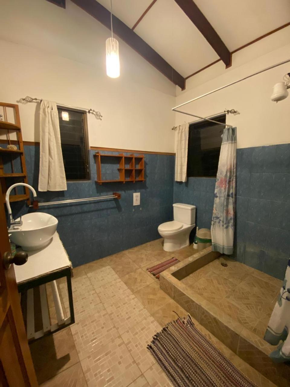 Pura Vida Boutique Apartments