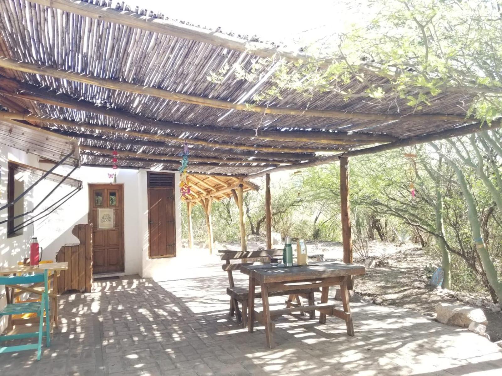 Centro Ecoholístico y Hostel Alami