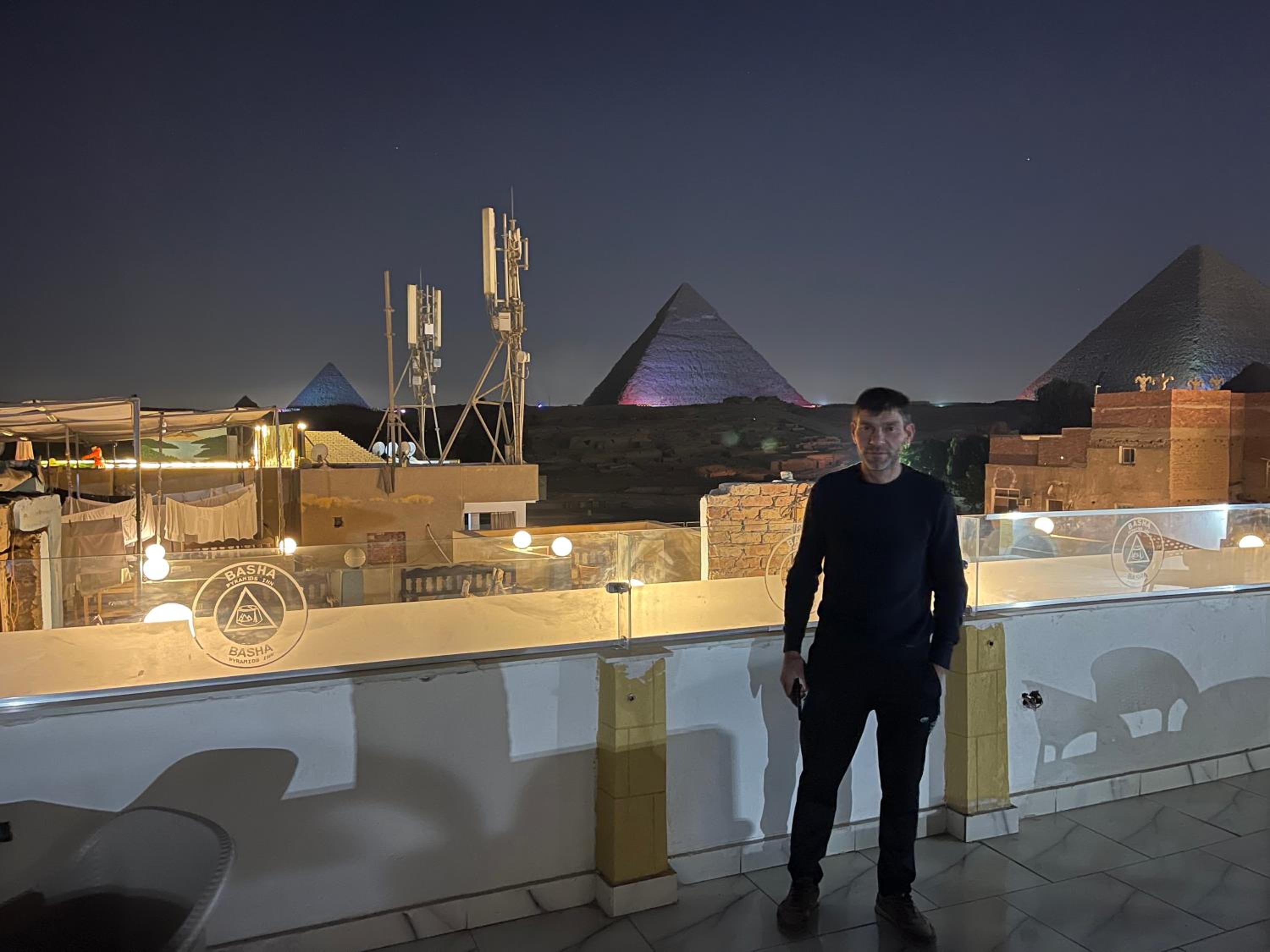Basha Pyramids Inn
