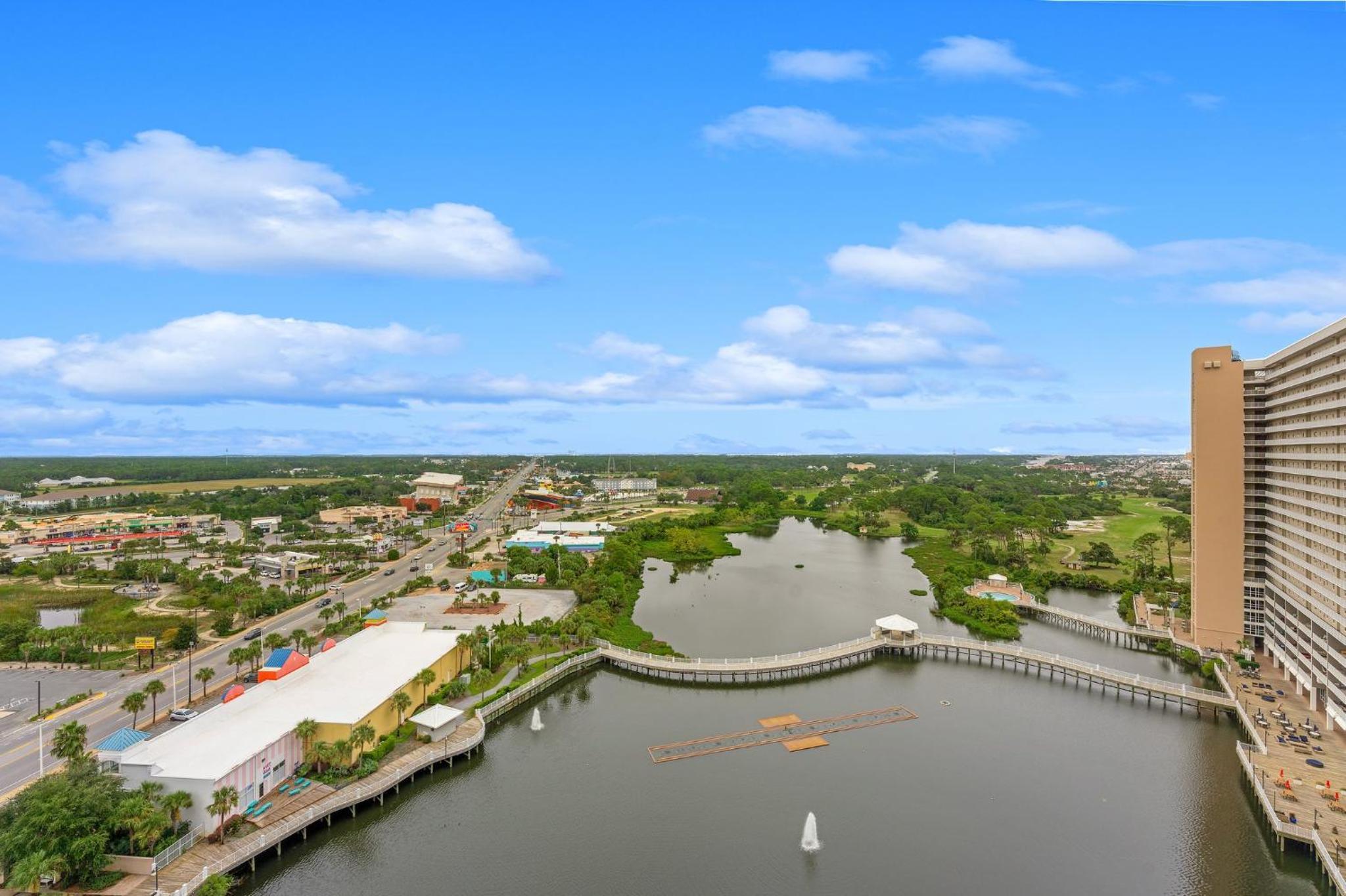 Laketown Wharf #1531 by Nautical Properties view 5