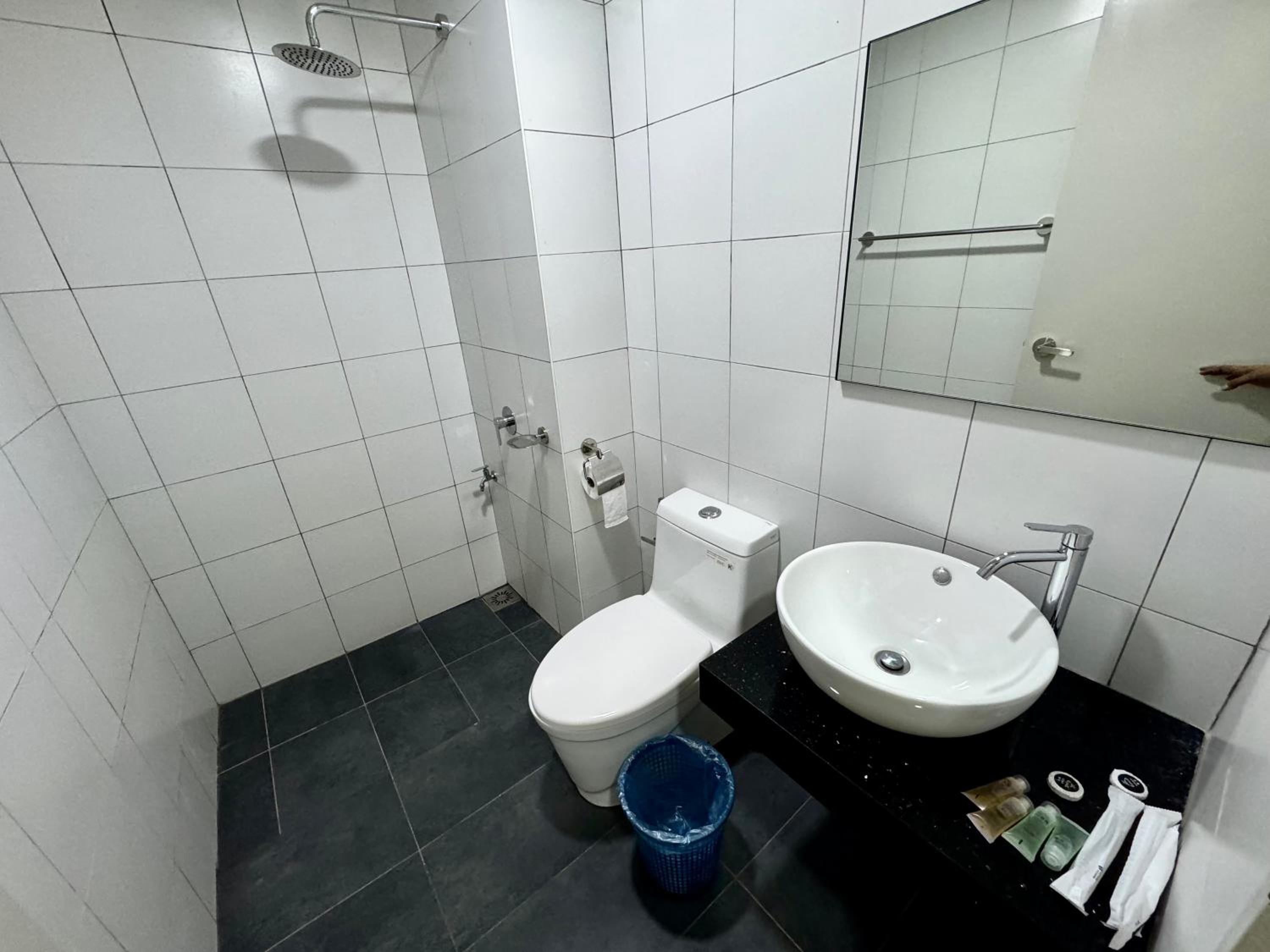 KLcc suites At tower 1