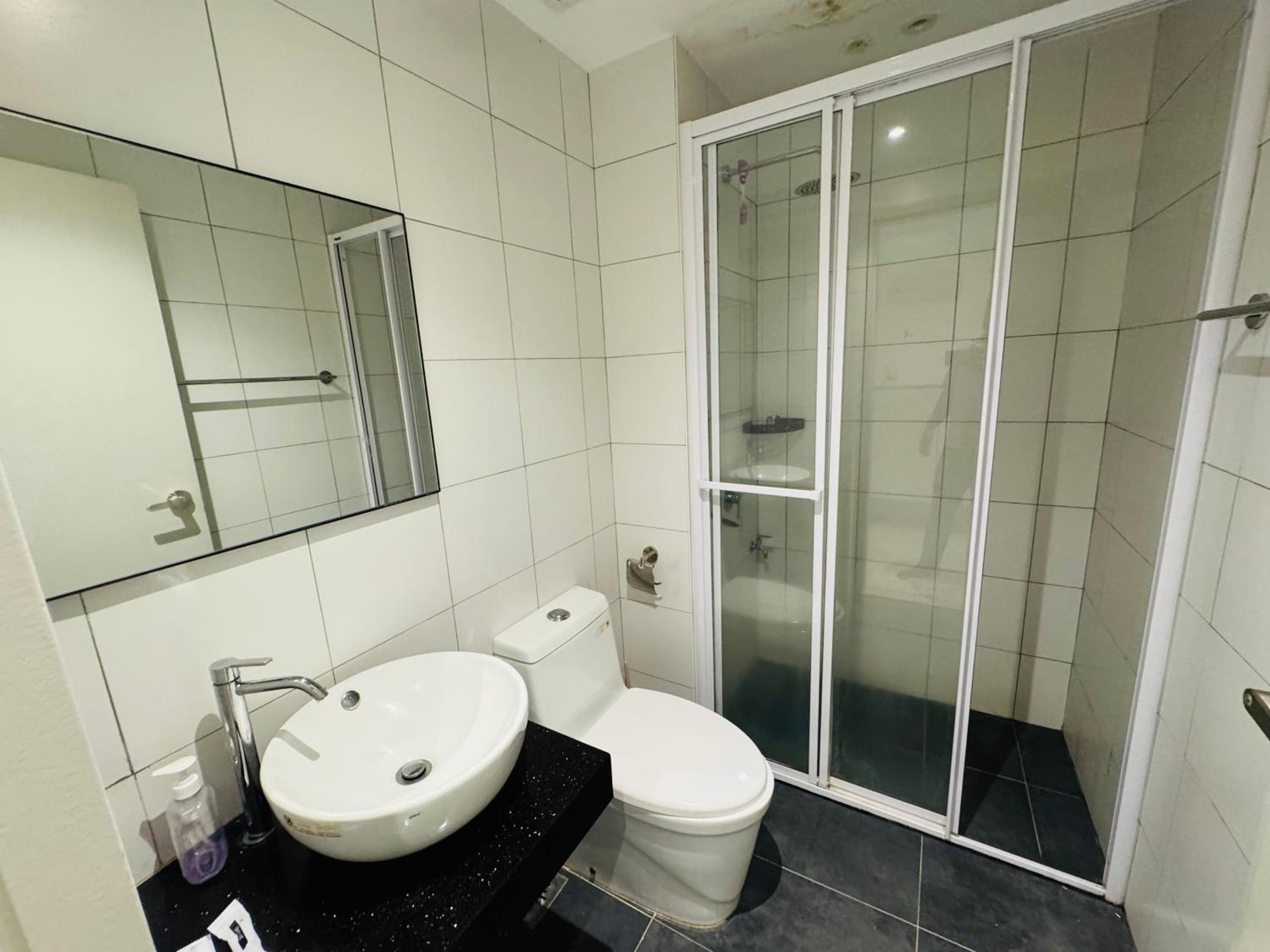 KLcc suites At tower 1