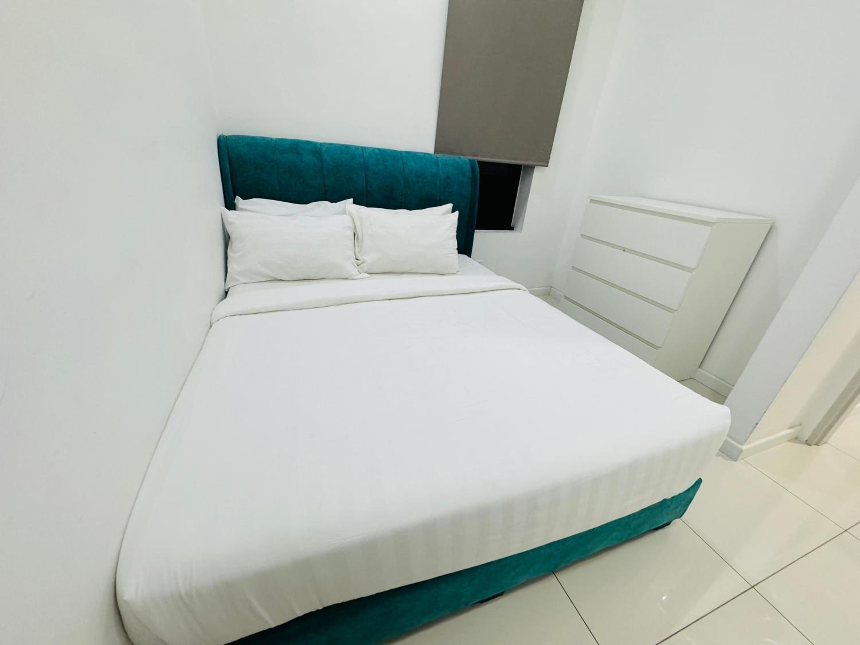 KLcc suites At tower 1