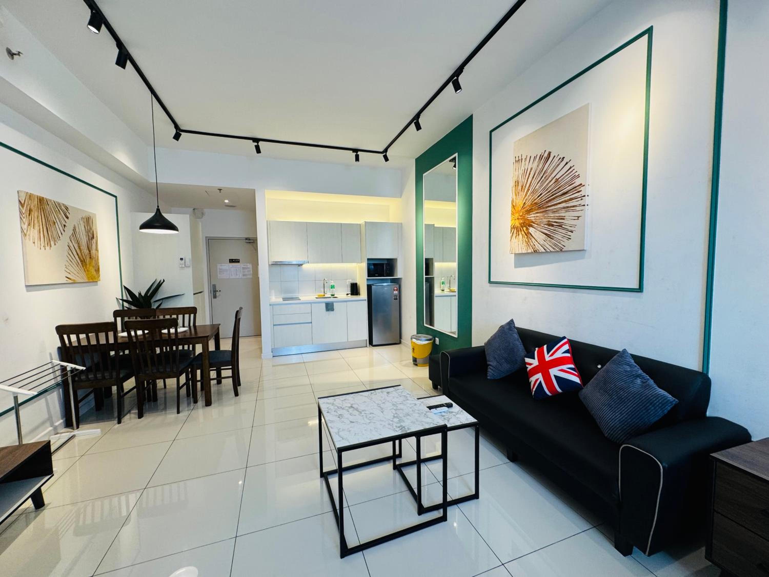 KLcc suites At tower 1