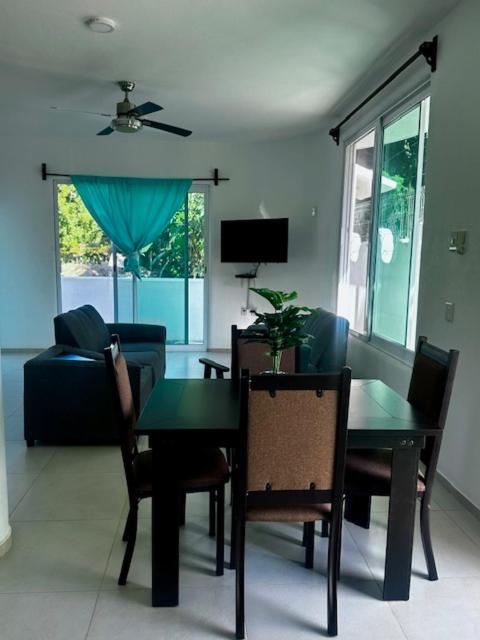 The JOLLY OCEAN HOUSE view 3
