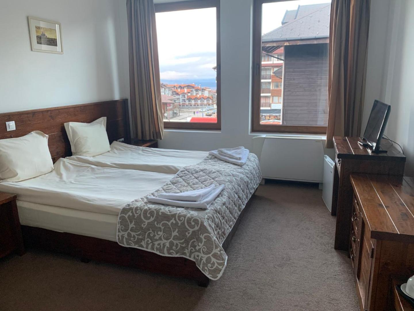 Granat Gondola Apartments next to Ski Lift