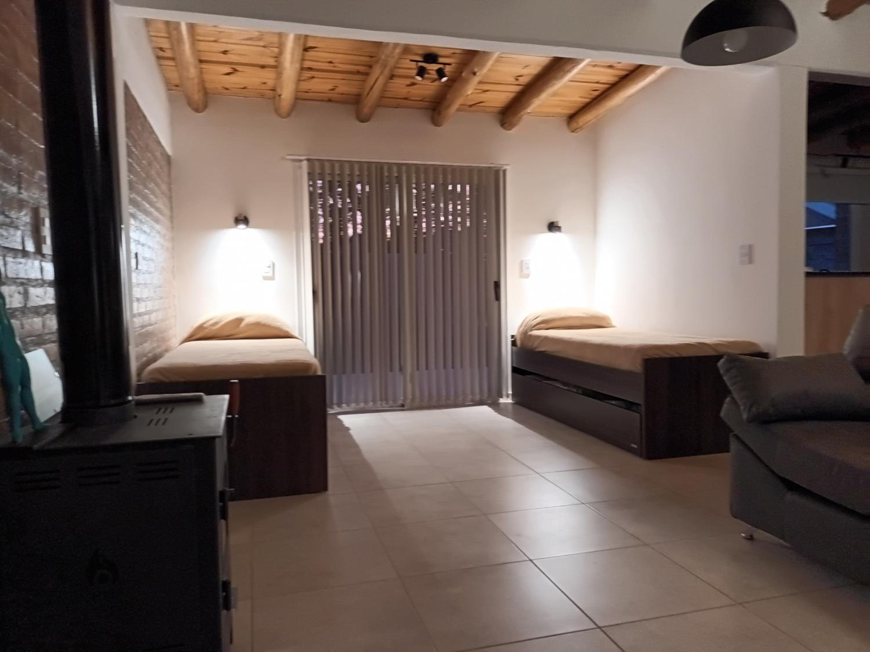 Casa de Campo Benegas con cochera y parrilla