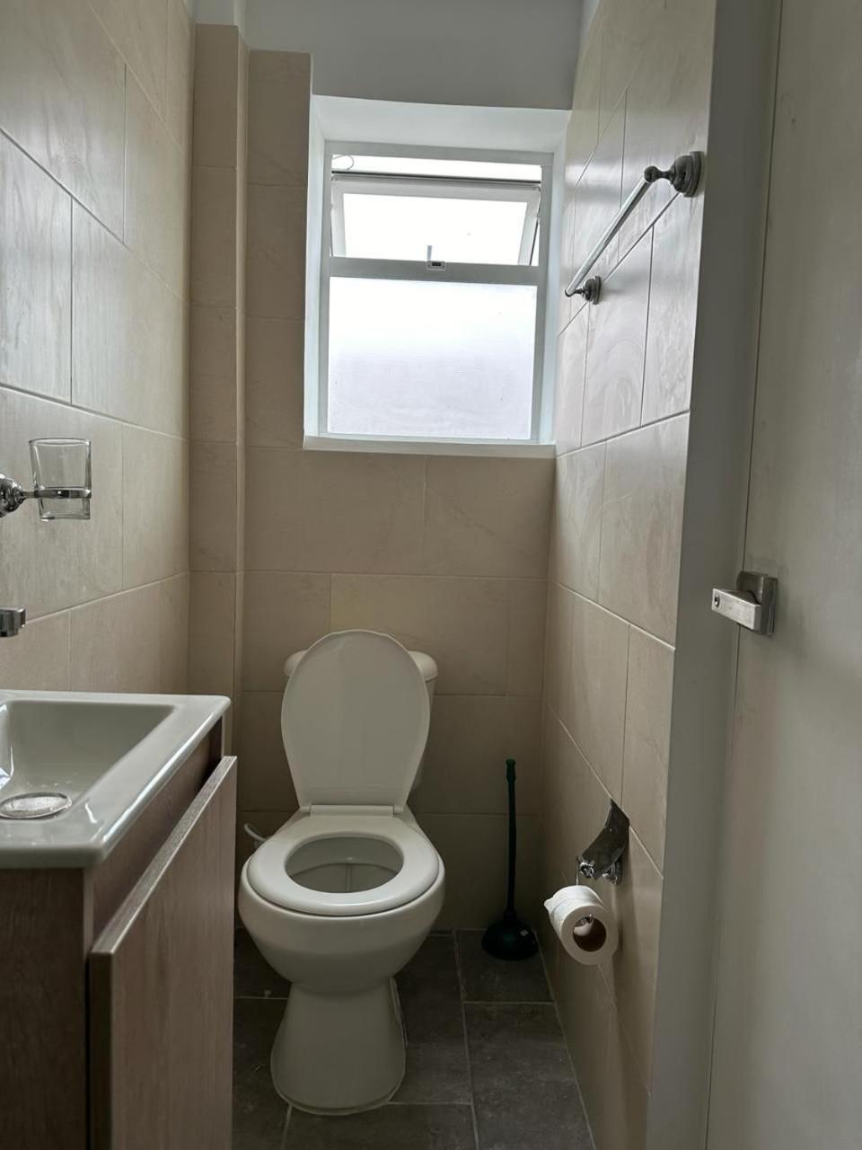 Hostal CasaBlanca, Laureles Estadio