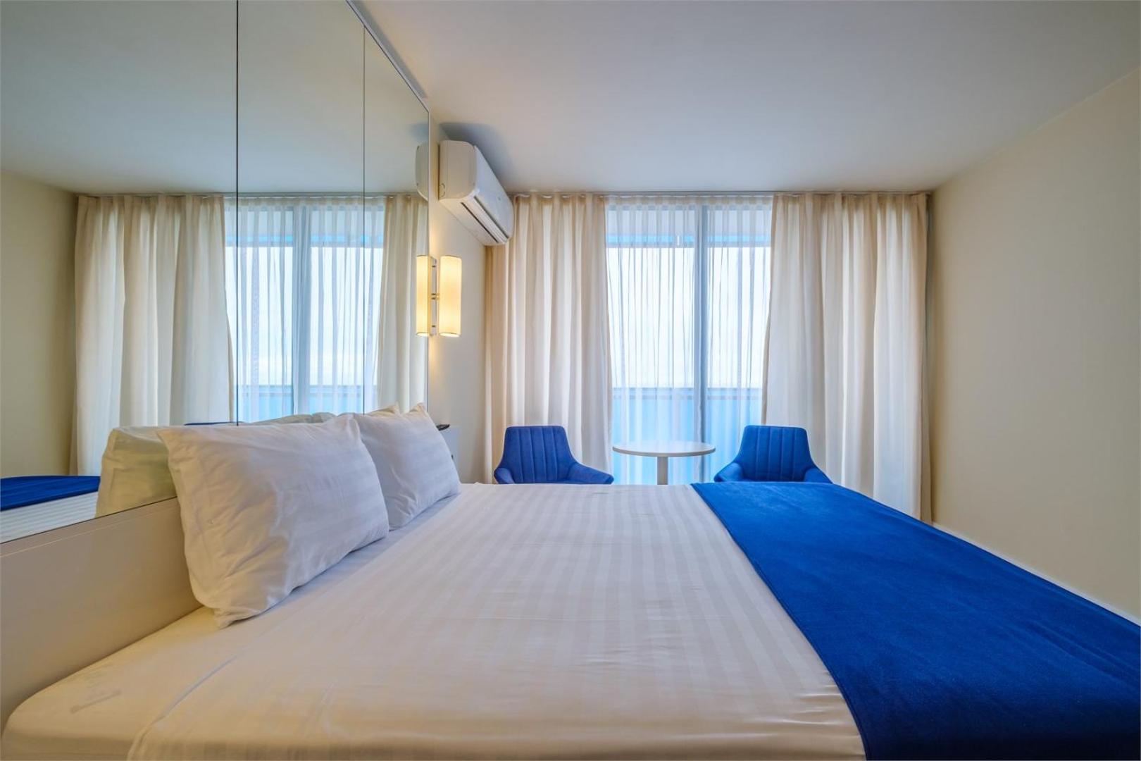 Photo 63