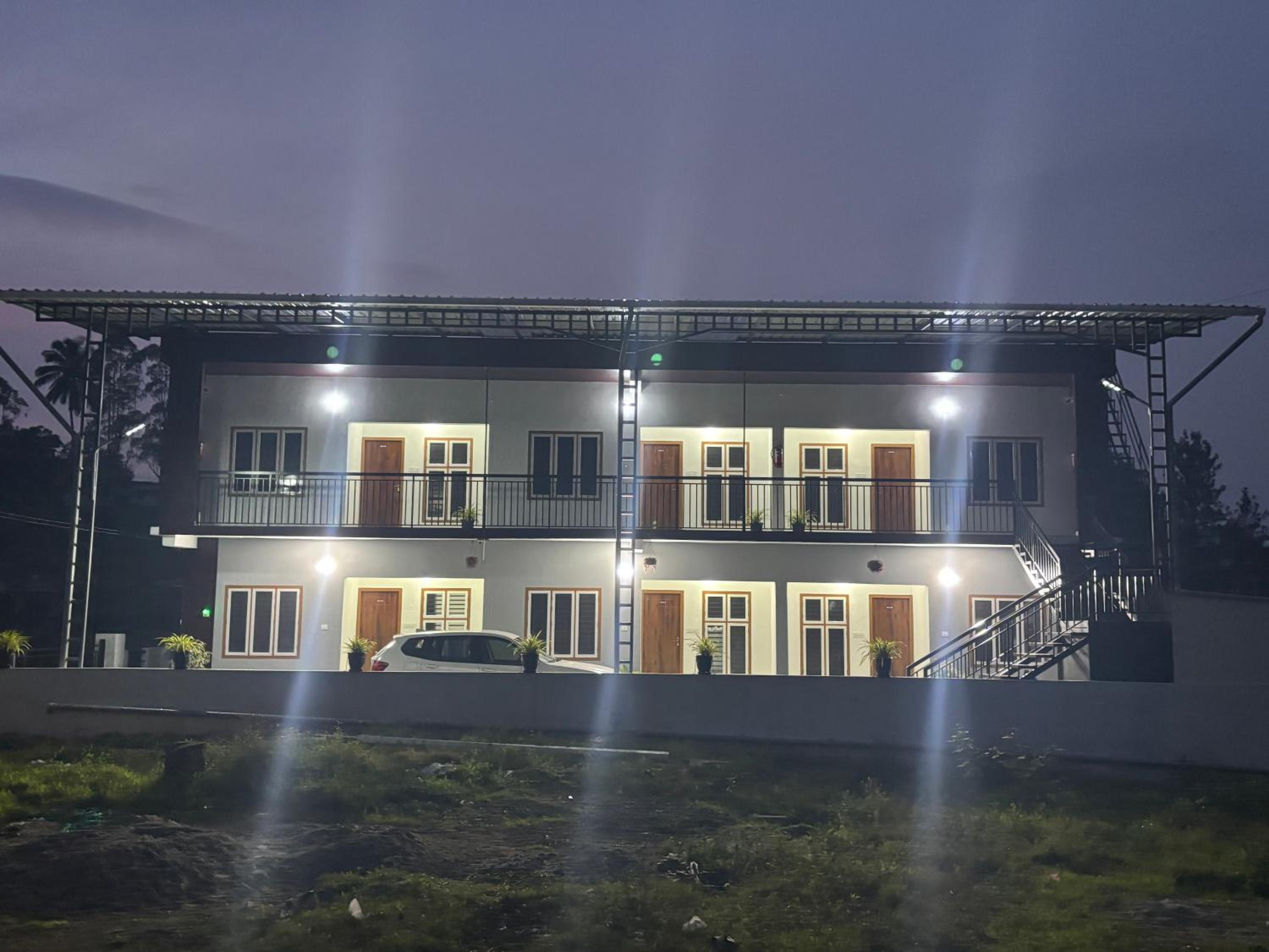 Diamond3 Apartment view 2