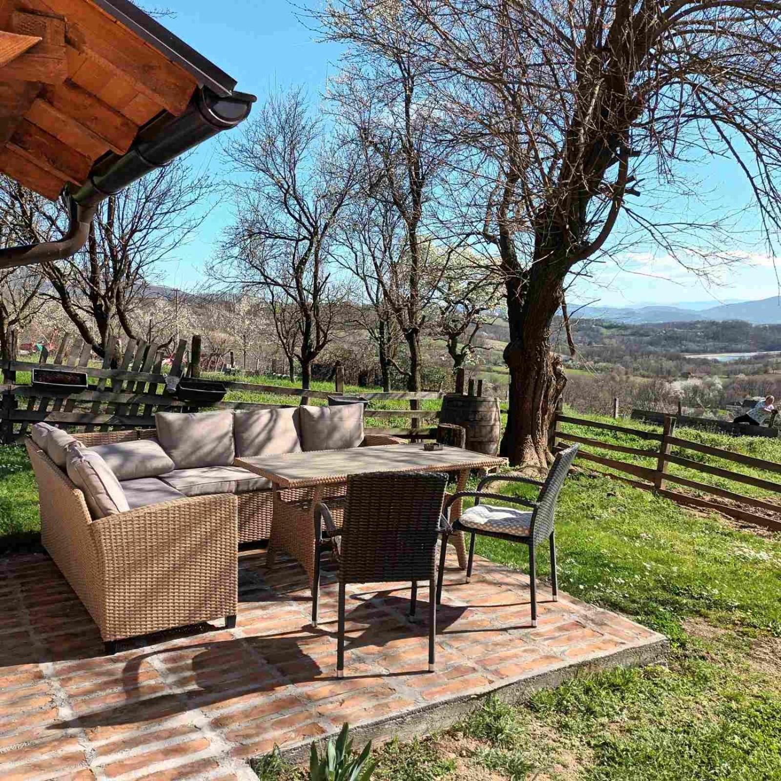 Apartman Mica i Živo view 3
