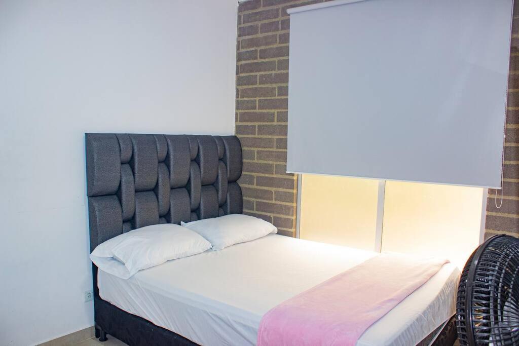 Apartamento el mejor barrio de Medellin 401