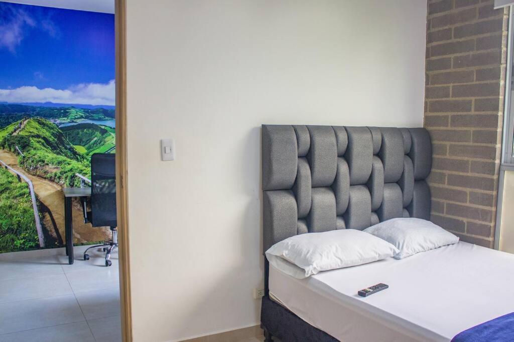 Apartamento el mejor barrio de Medellin 401