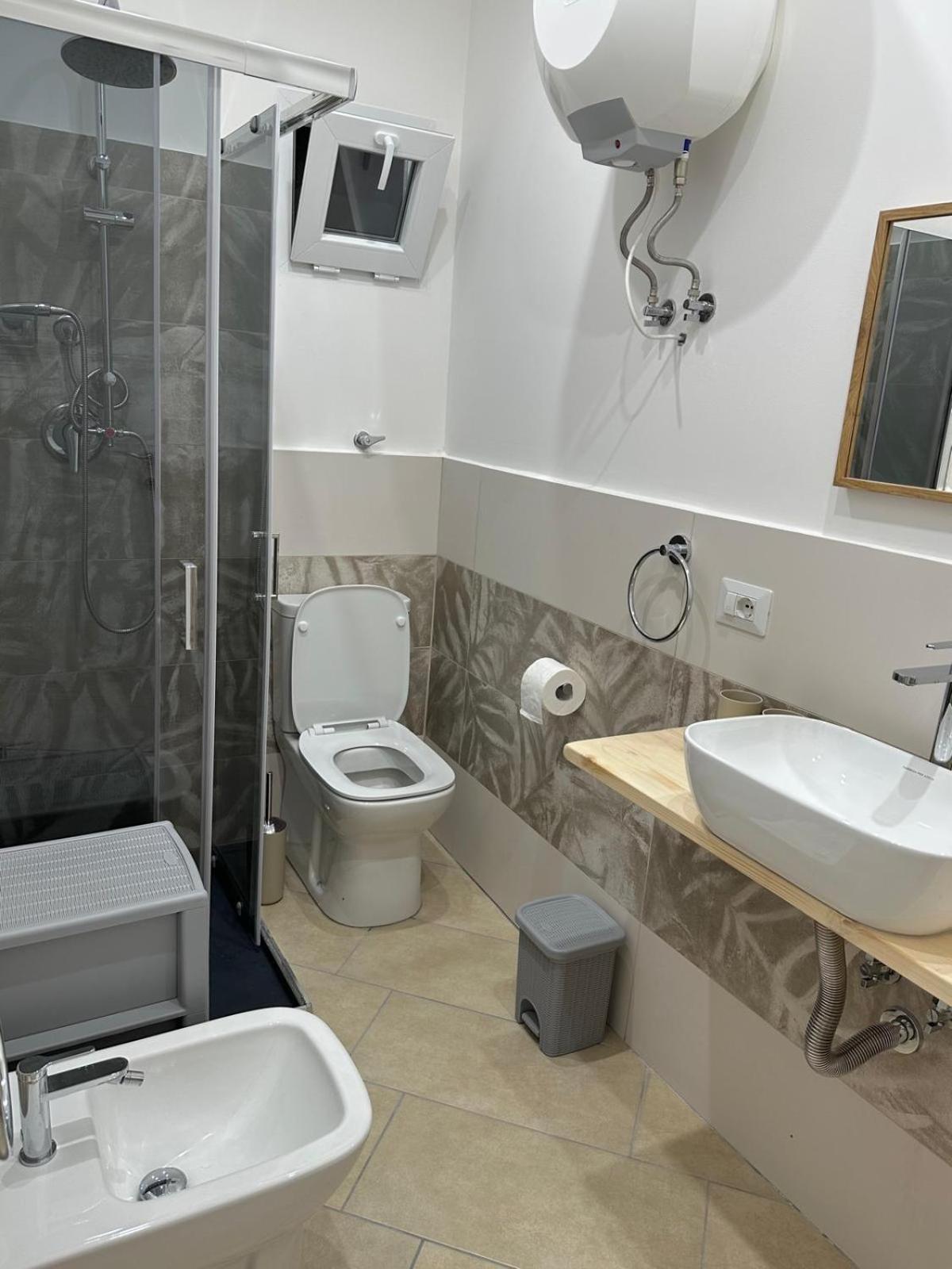 Sole e Mare en Catania — bathroom
