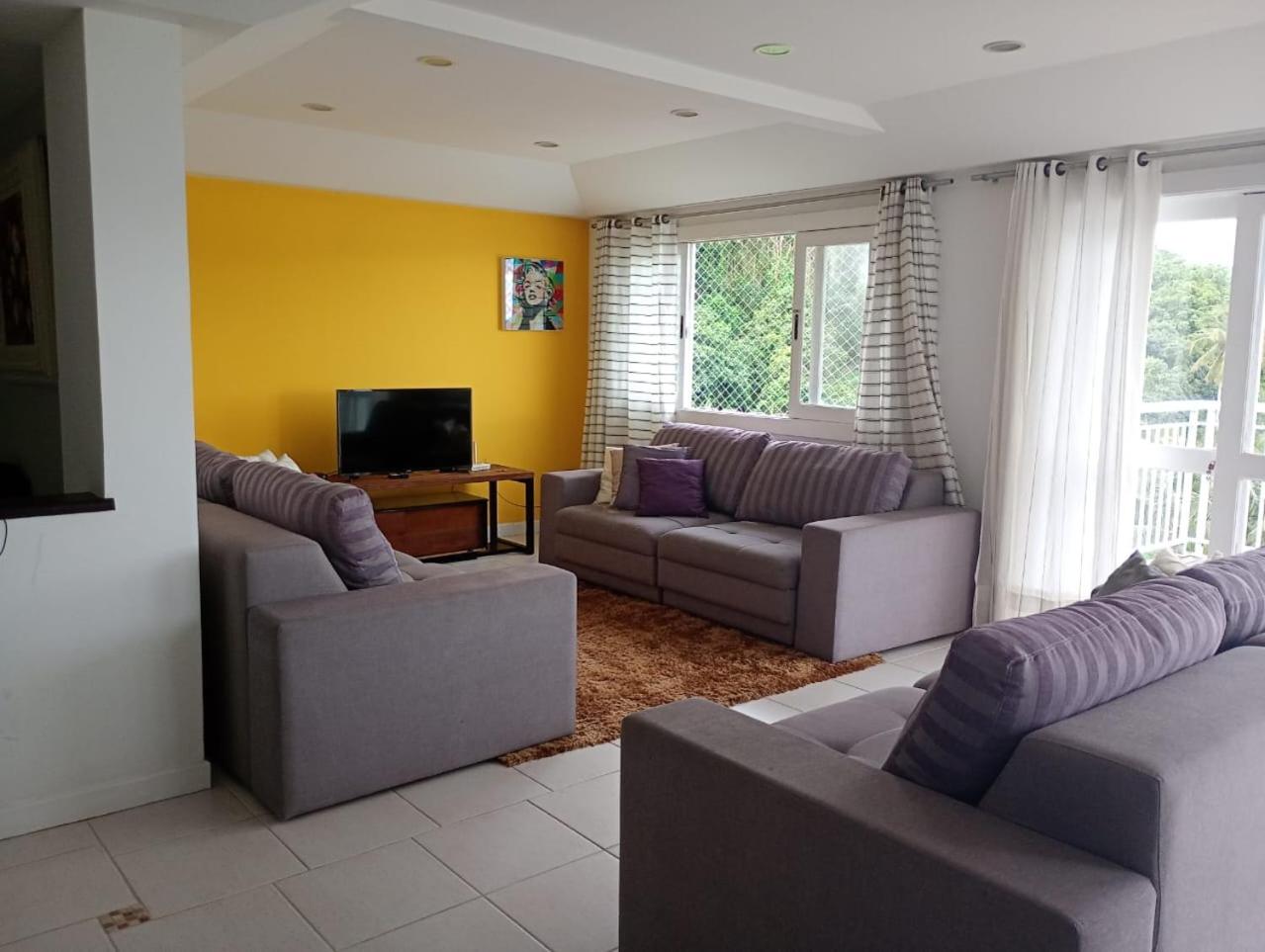 Casa com praia particular com vista incrível em Angra dos Reis