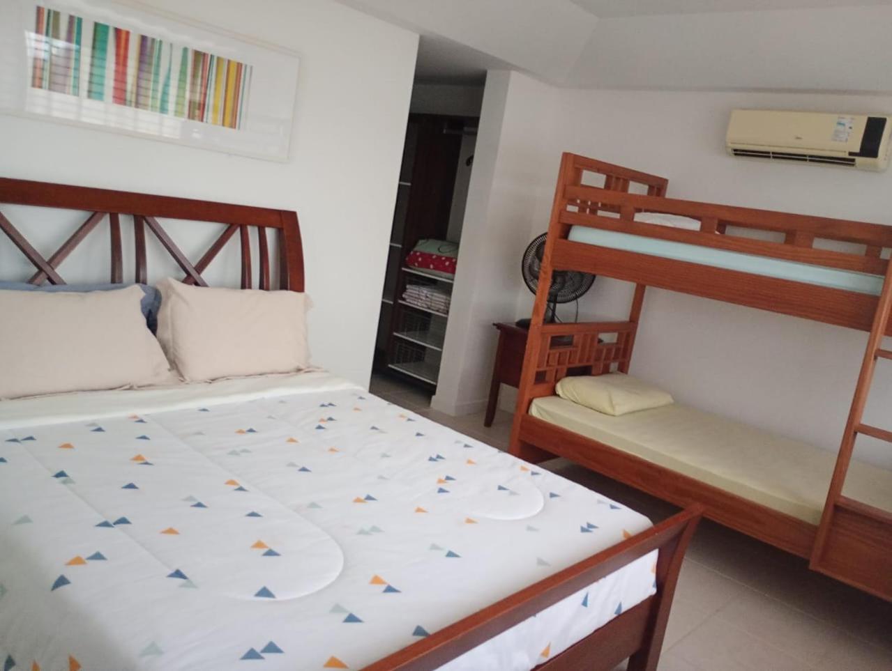 Casa com praia particular com vista incrível em Angra dos Reis