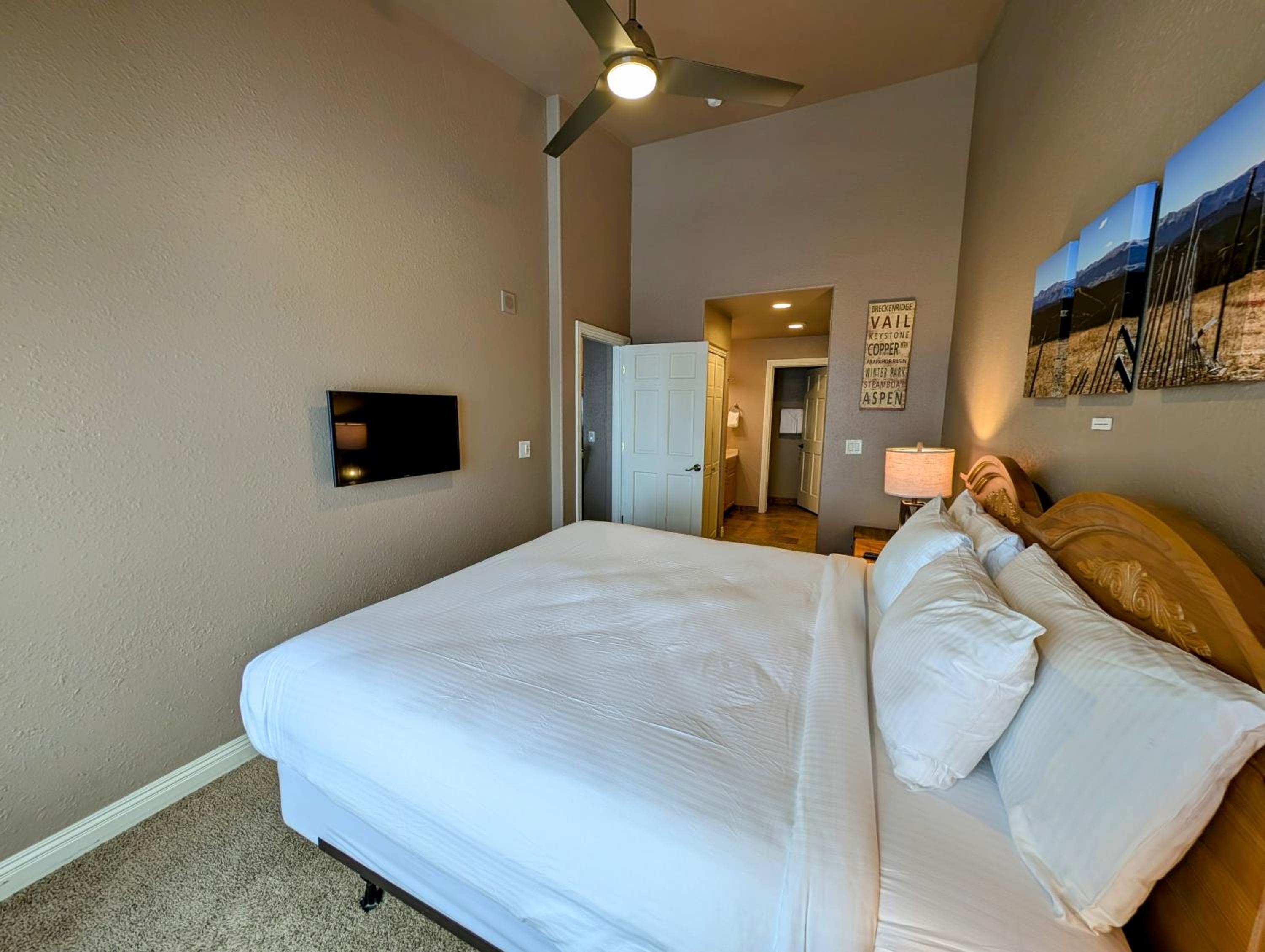 Hidden River Lodge 5981 by SummitCove Lodging