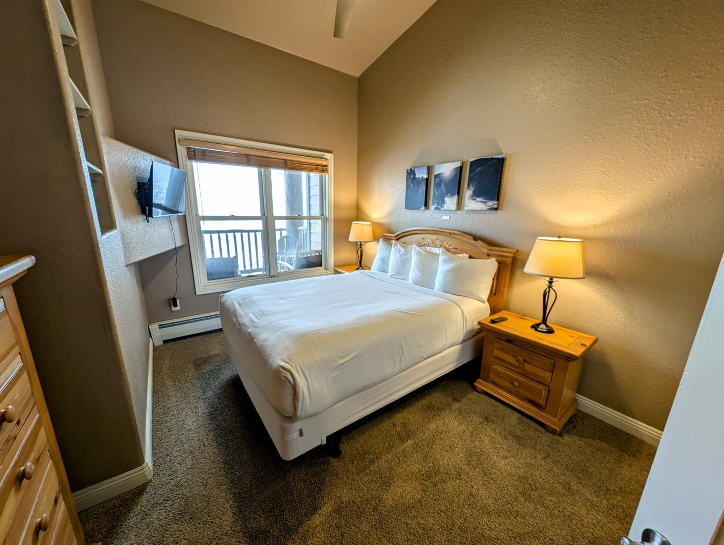 Hidden River Lodge 5981 by SummitCove Lodging
