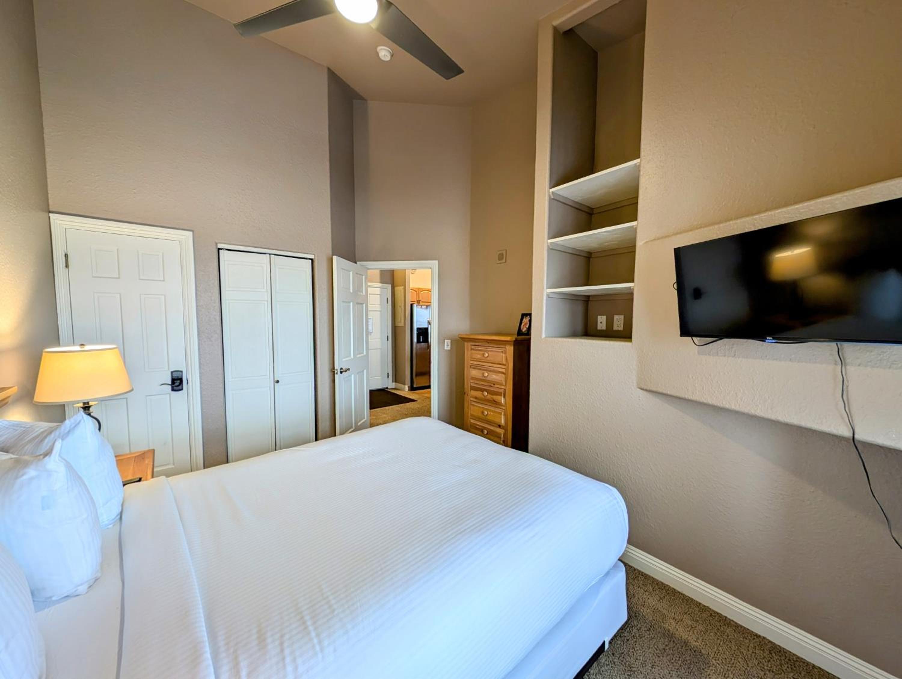 Hidden River Lodge 5981 by SummitCove Lodging