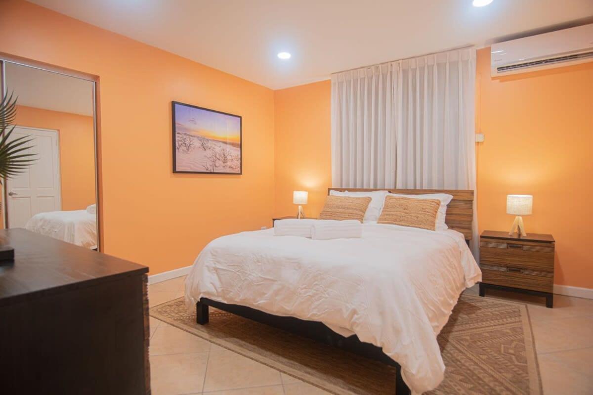 Arashi Beachfront - The best sunsets in Aruba!