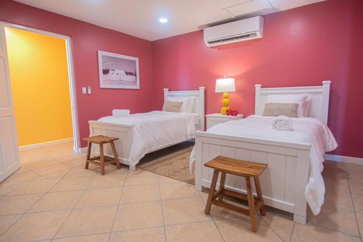 Arashi Beachfront - The best sunsets in Aruba!