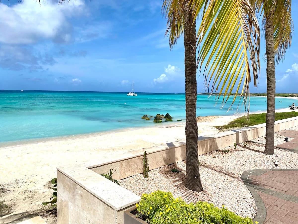 Arashi Beachfront - The best sunsets in Aruba!