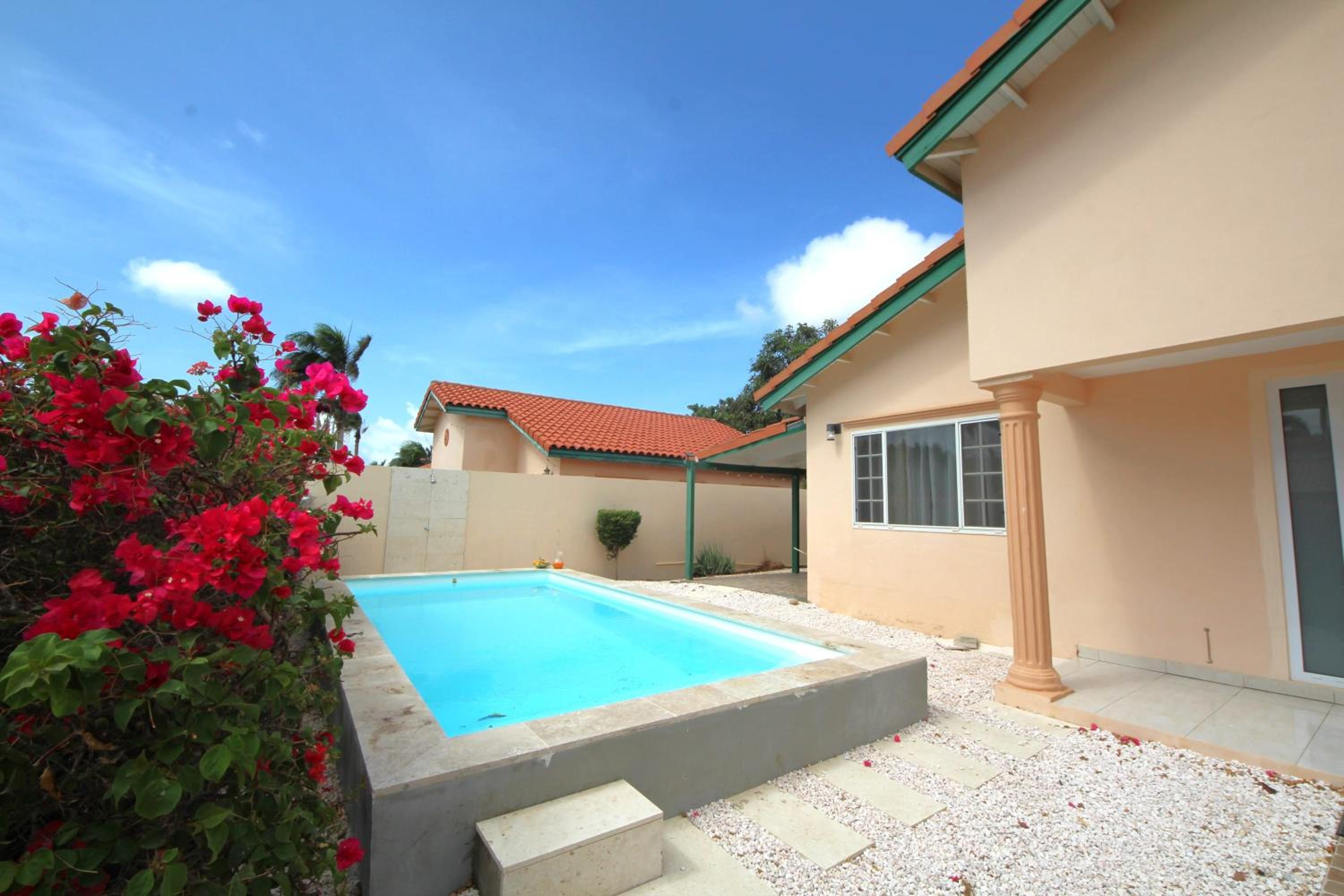 Beija Flor Entire home in Oranjestad, Aruba