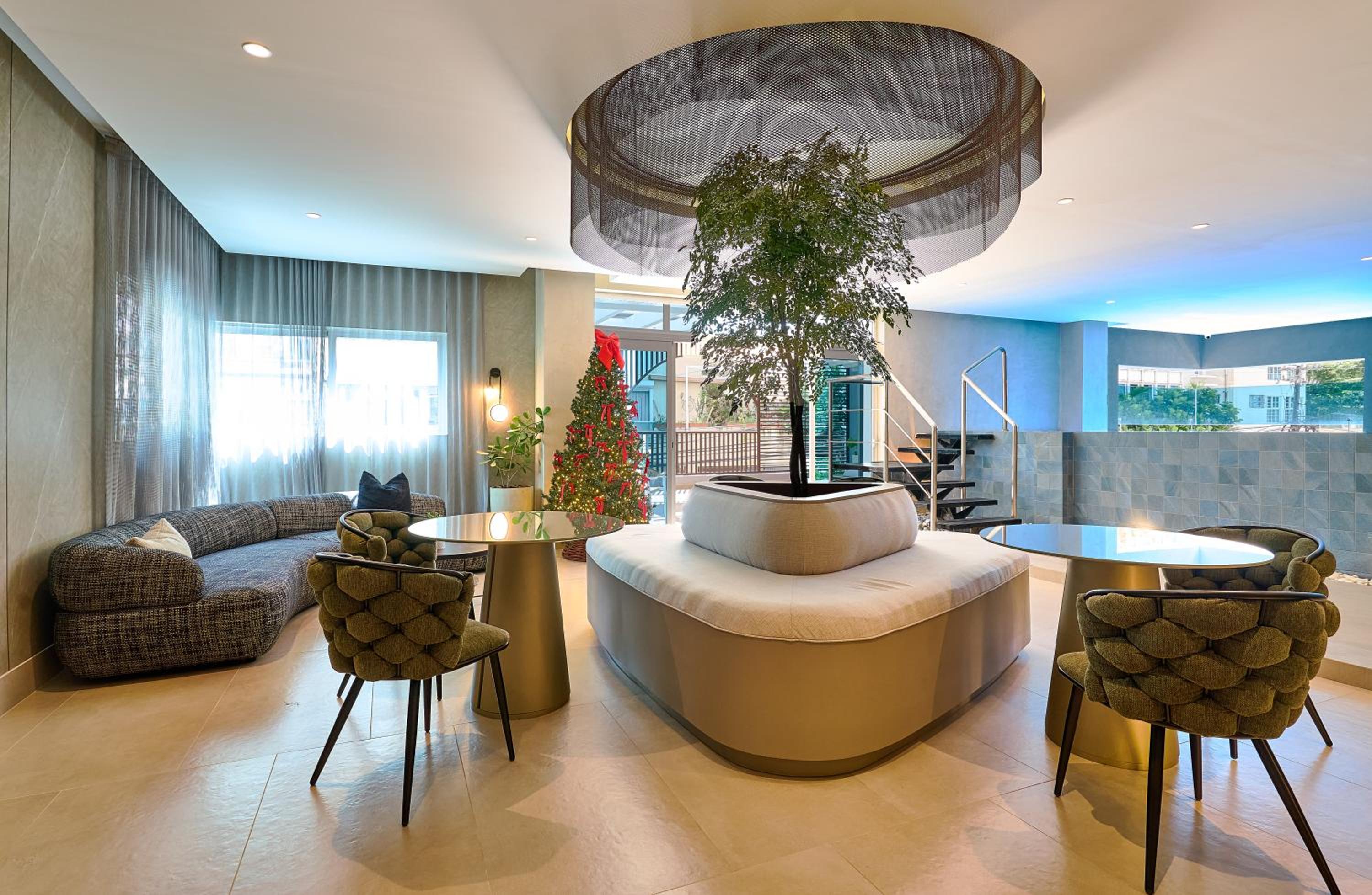 Central Park Tower