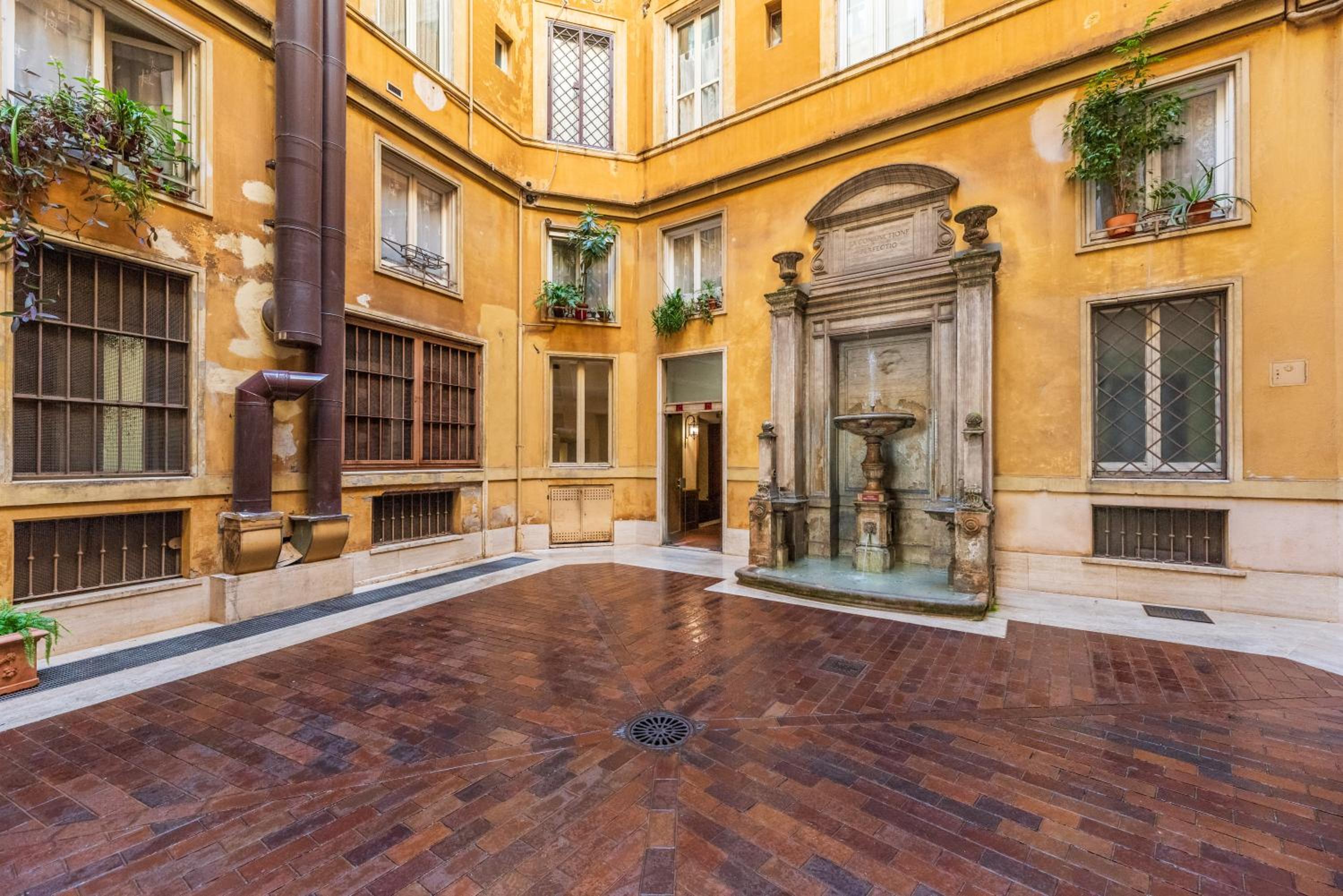 Casa degli Dei