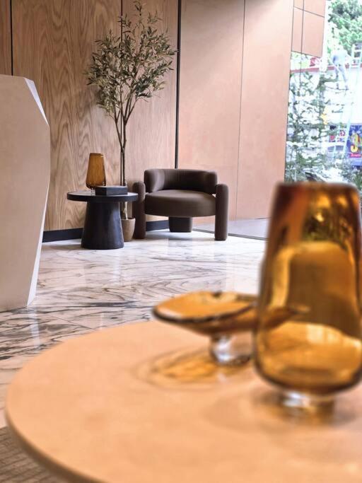 Hotel Ultimate Getaway in Luxe Studio - Image 1