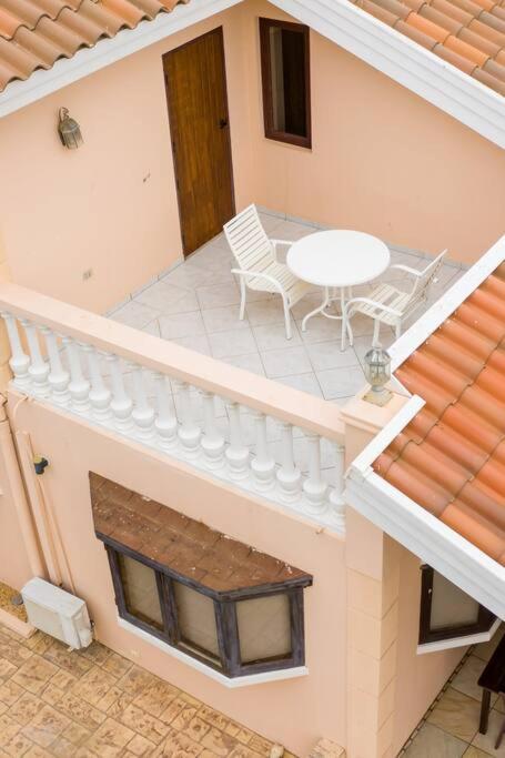 Bubali Villa - Just a 2-minute drive to Eagle Beach