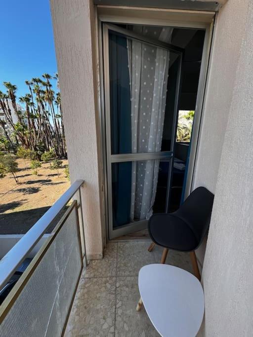 Smart Deluxe StudioN6 private Kitchenette Bathroom to Beach 200m Marina Port 900m