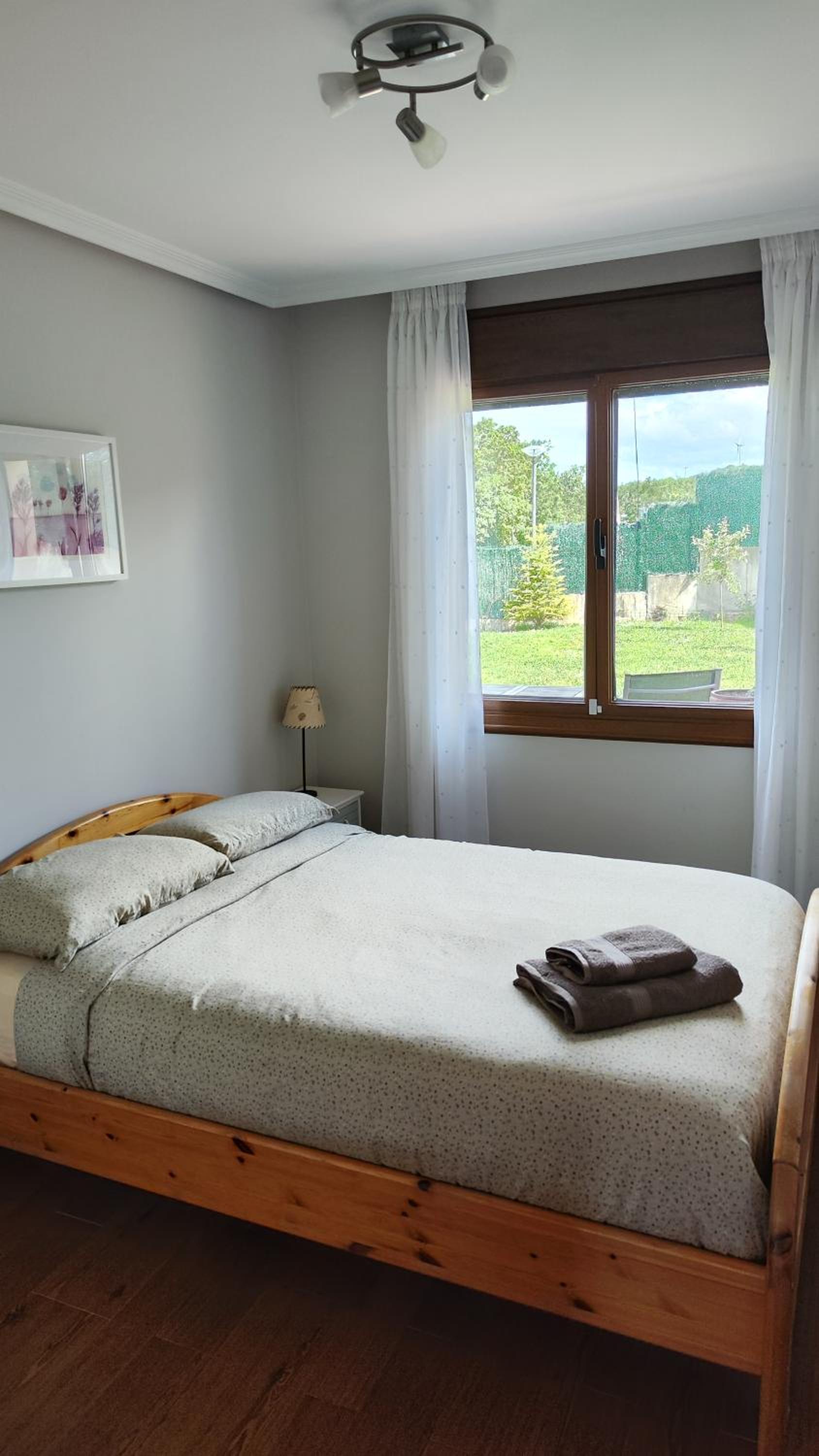 Casa tranquila con Jardin