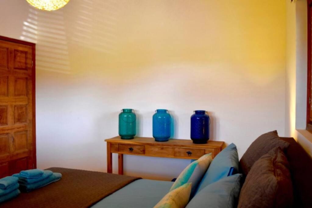 Endless Summer - Stunning 3-bedroom Vacation Villa located in Noord.