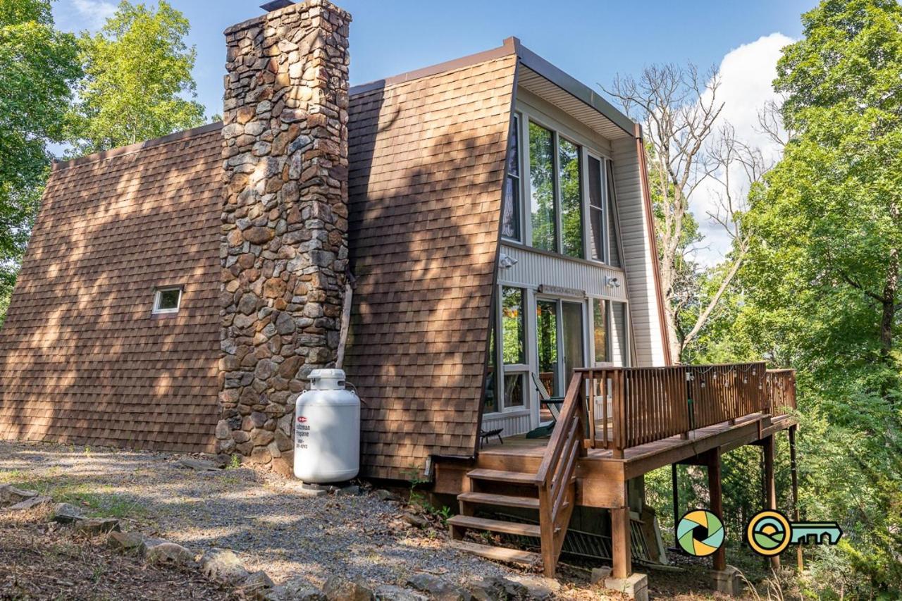 1186 Fairway Drive: Country Squire view 3