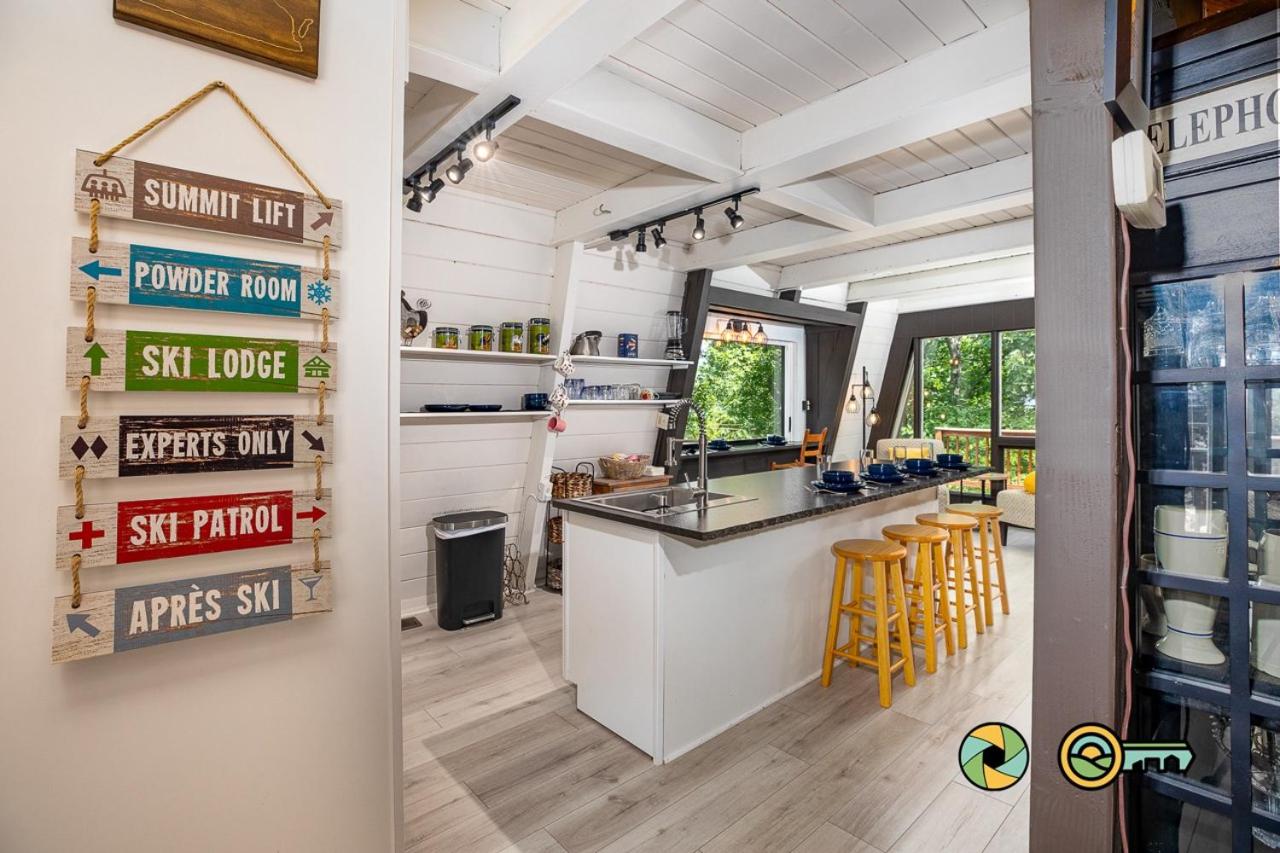 1186 Fairway Drive: Country Squire view 5