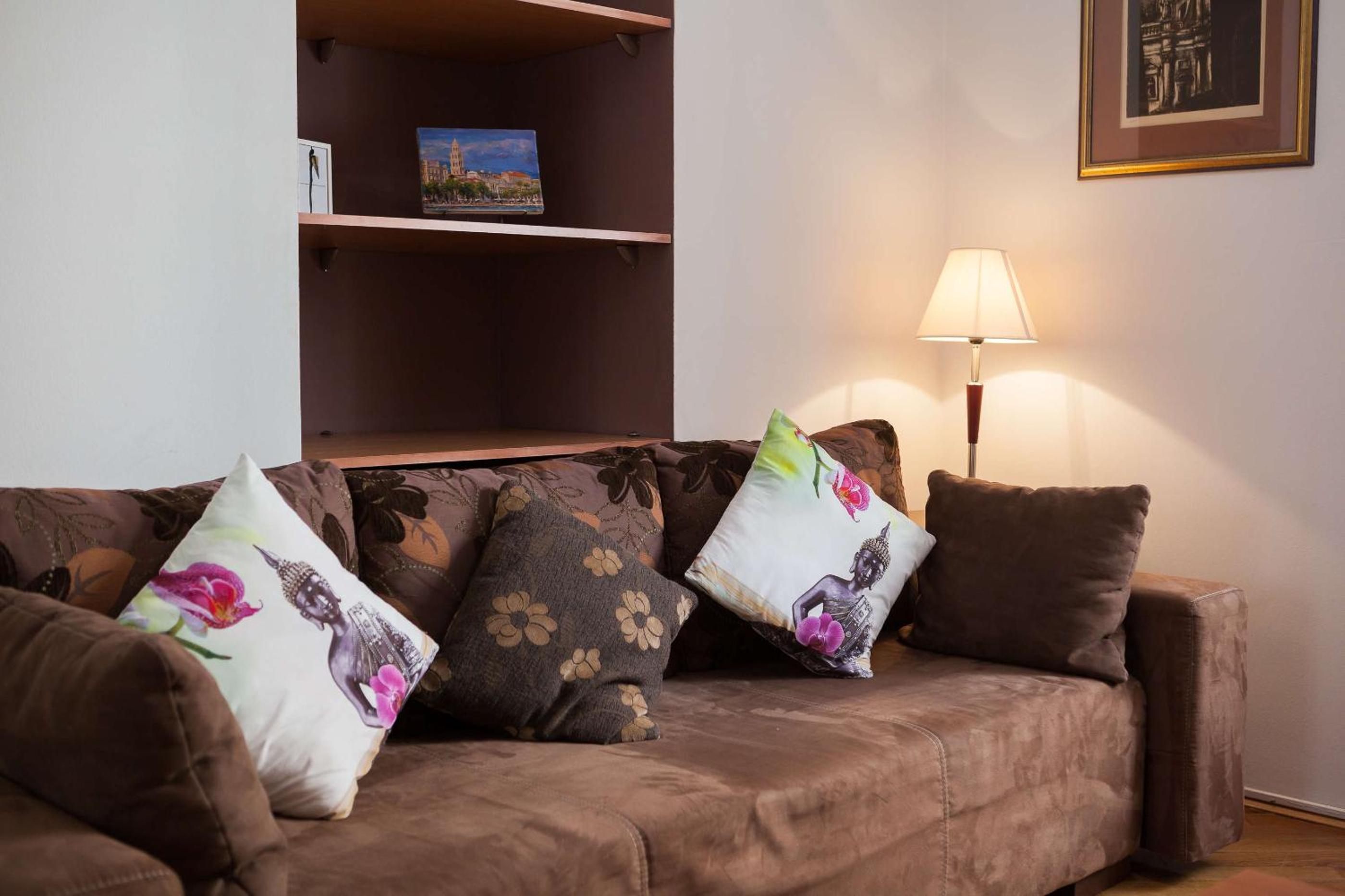 Apartment See Everlasting Split