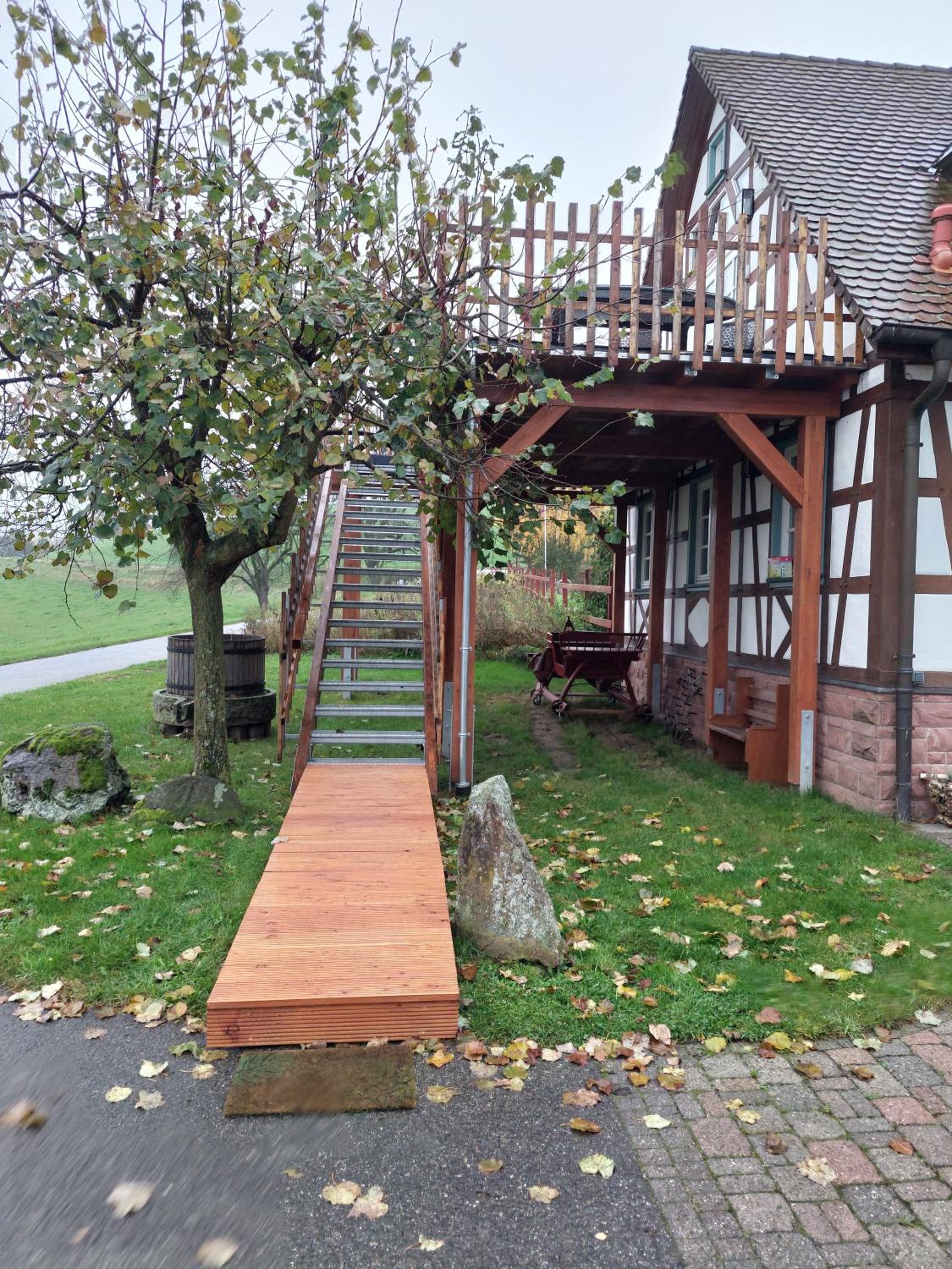 Fachwerkhaus mitten in der Natur