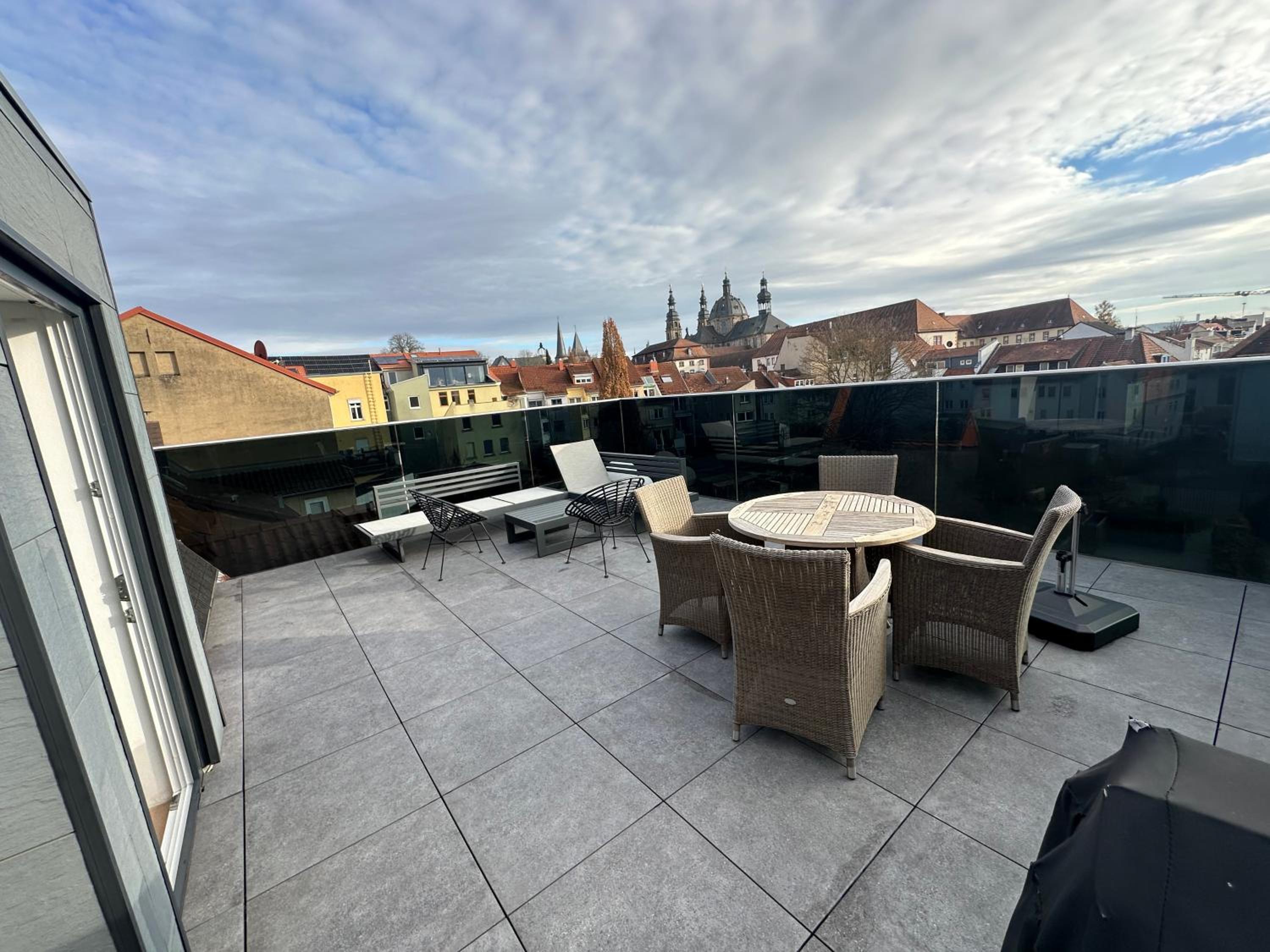 DOM LIVING - LuxusHaus