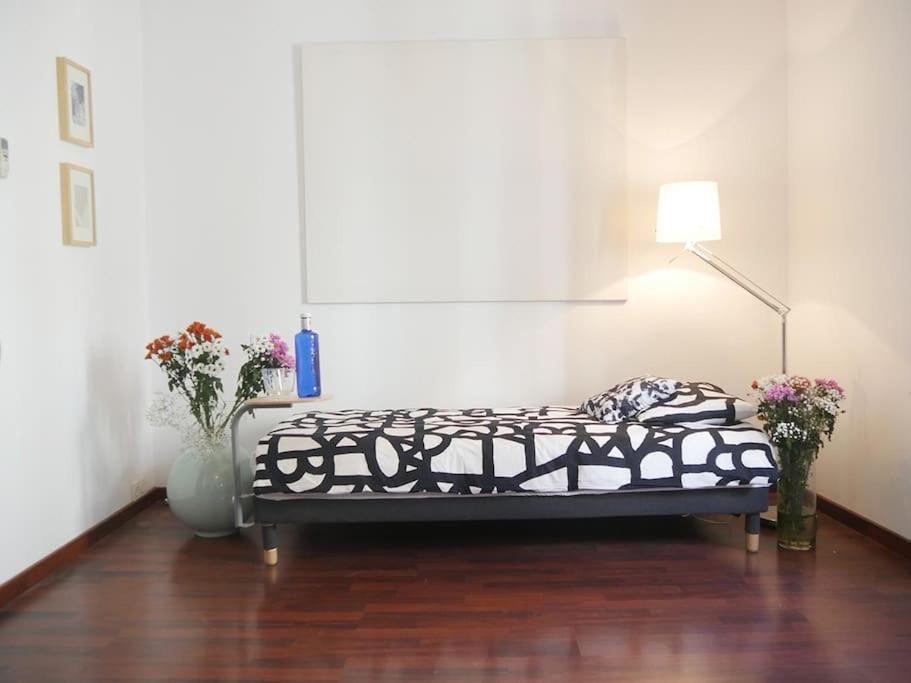 VIP HOUSE RENTALS, entire apartment in Malaga Old Town