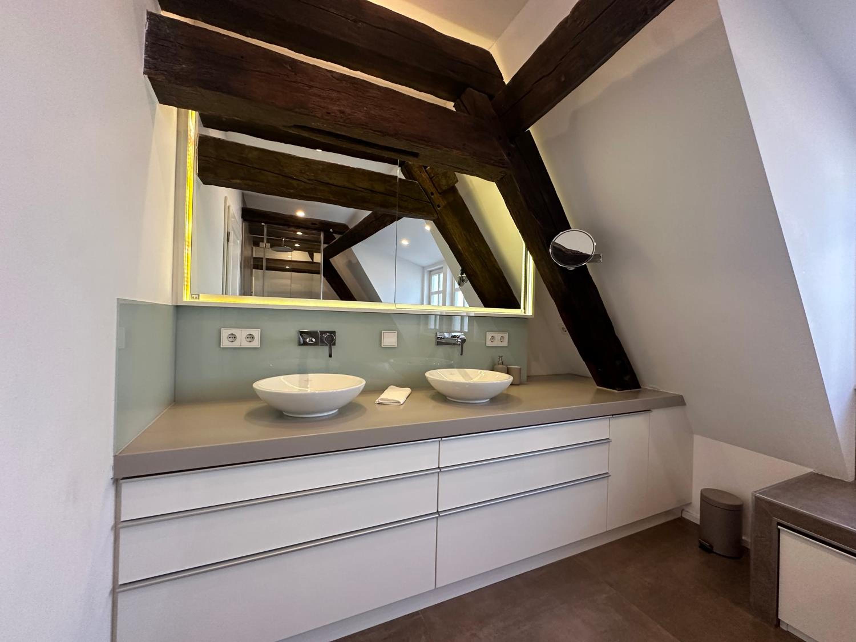 DOM LIVING - LuxusHaus