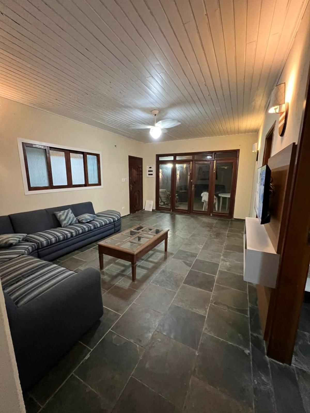 Casa na praia do Guaiuba